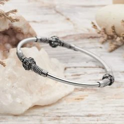 Artisan-Crafted Bangle -Silver Store BGL522 01