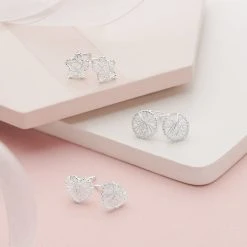 Embroidered Dot Studs -Silver Store E3963 01