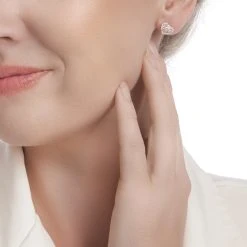 Embroidered Heart Studs -Silver Store E3967 02