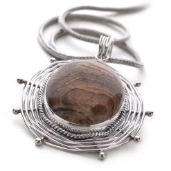 Artisan-Crafted Pendant 3 Artisan-Crafted Pendant -Silver Store P1480 01