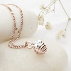 Bee Hive Pendant -Silver Store P2807 01