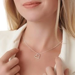 Love Drop Pendant -Silver Store P2999 02